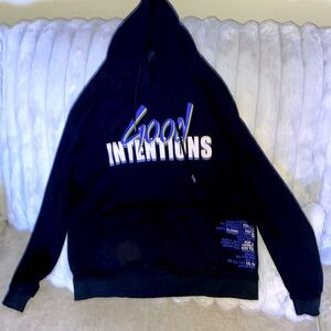 VLONE slightly worn well kept hoody black men’s size Small